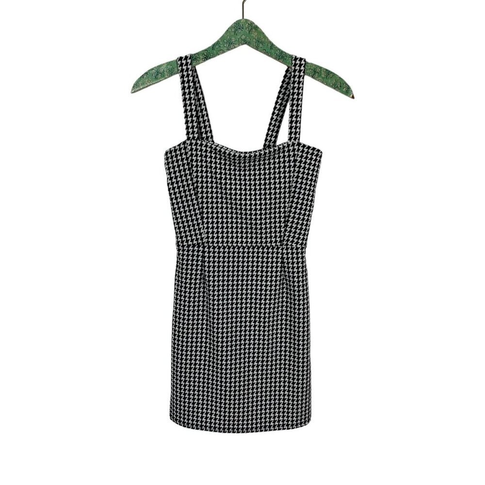 Boohoo Dress 6 Black White Check NWT Square Neck Trendy Sleeveless